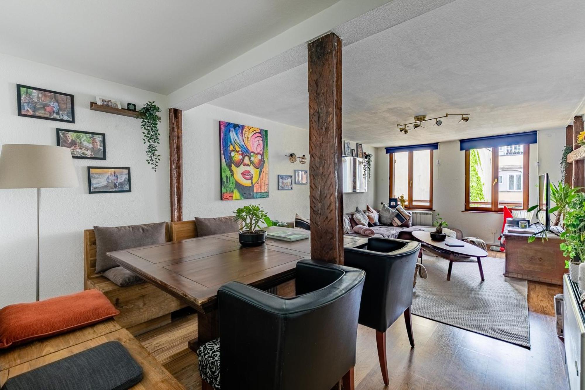 * Loft 3 Pieces/calme, Equipe @ Centre Apartamento *