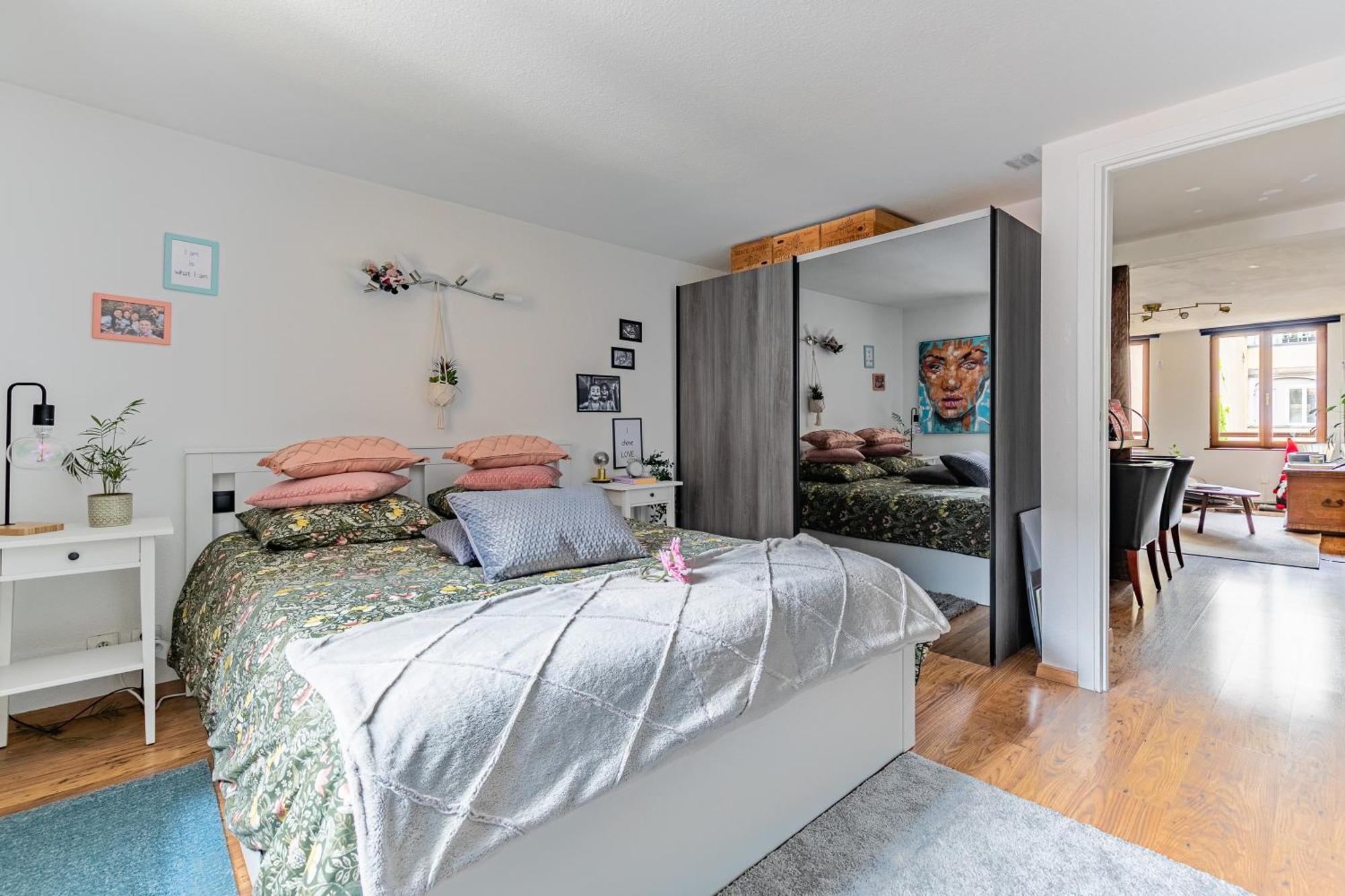 * Loft 3 Pieces/calme, Equipe @ Centre Appartement Straatsburg